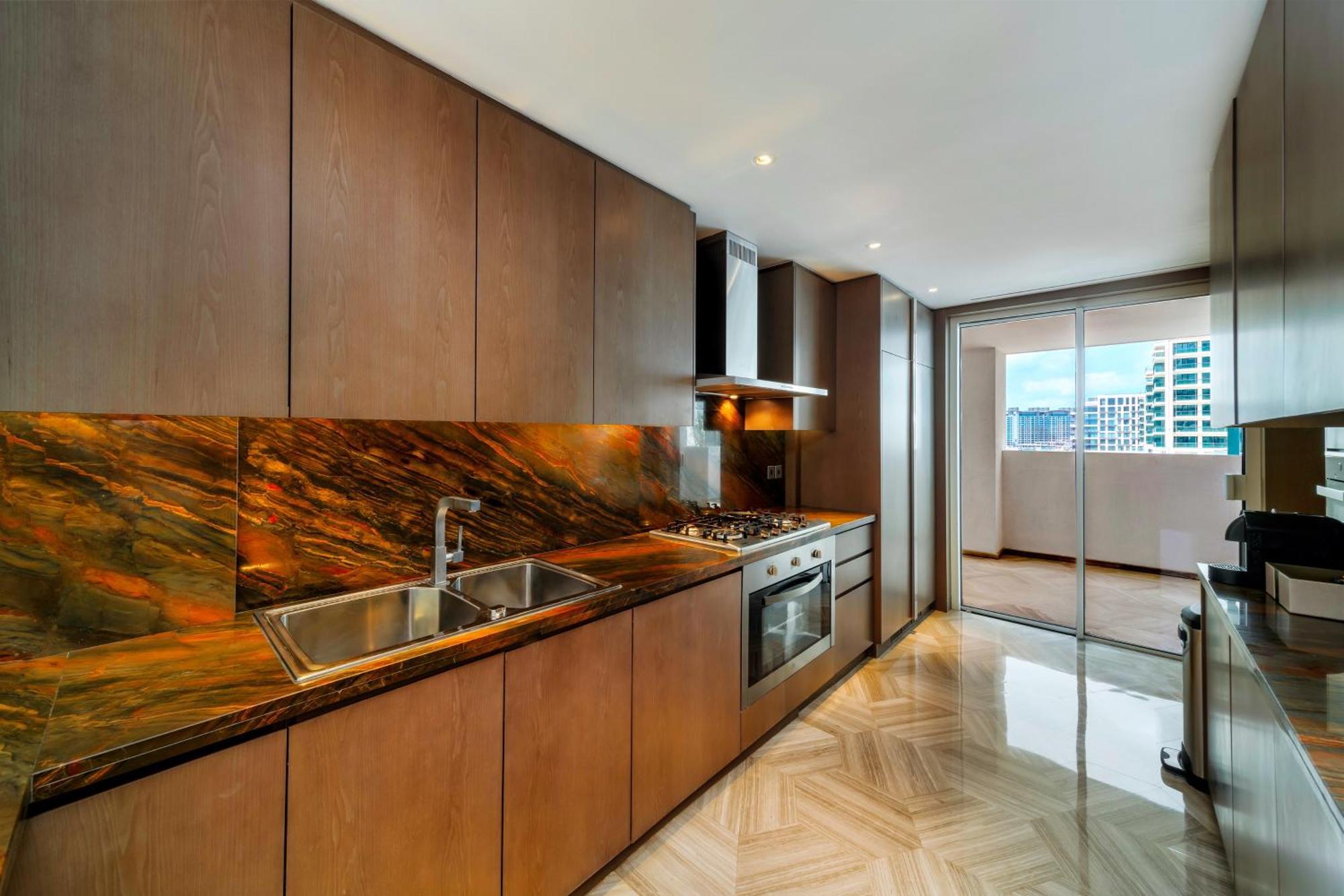 Five Palm Jumeirah Dubai Esterno foto A kitchen in a condominium