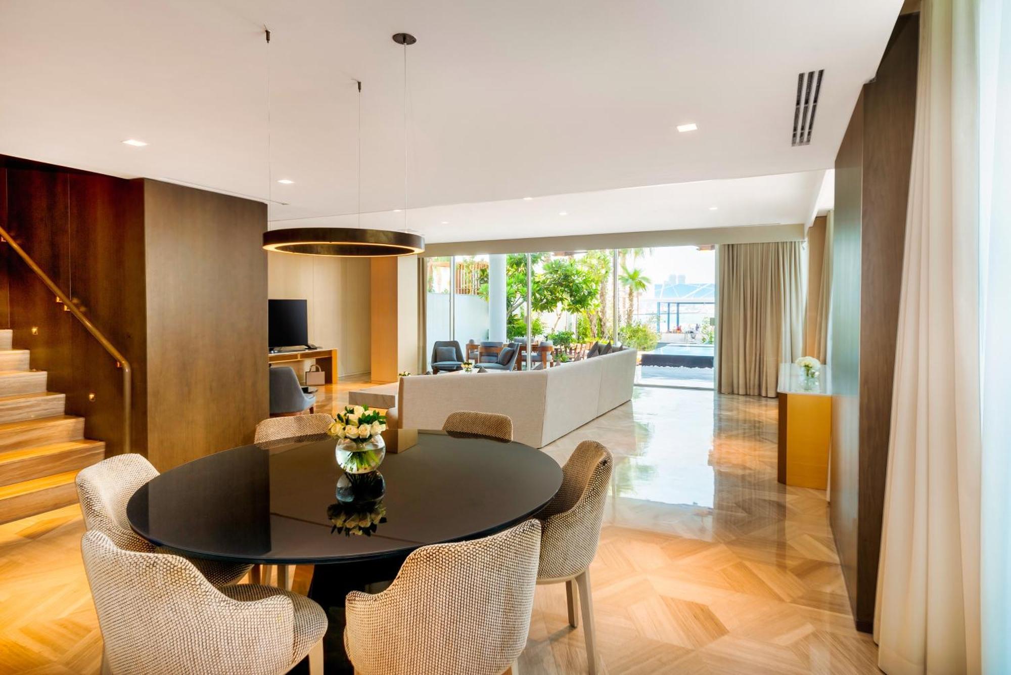 Five Palm Jumeirah Dubai Esterno foto The interior of a suite at the Mandarin Oriental, Bangkok